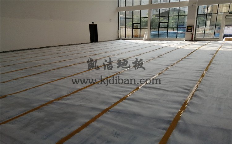江西九江都昌第五小學(xué)體育館實(shí)木運(yùn)動地板案例——凱潔實(shí)木運(yùn)動地板廠家